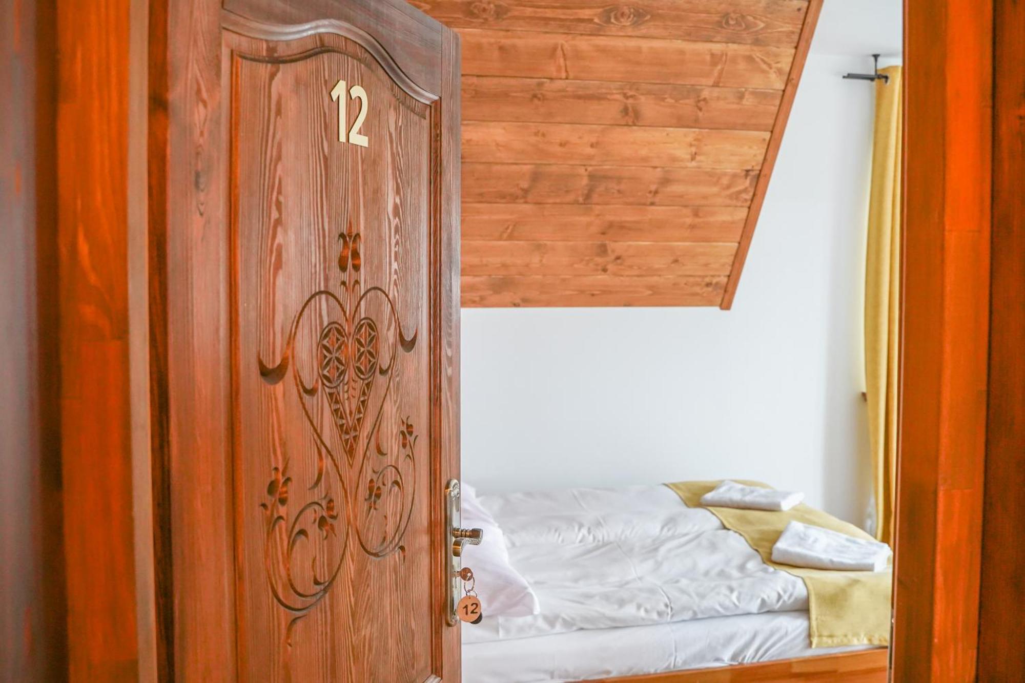 Goralsko Manufaktura Otel Bukowina Tatrzańska Dış mekan fotoğraf